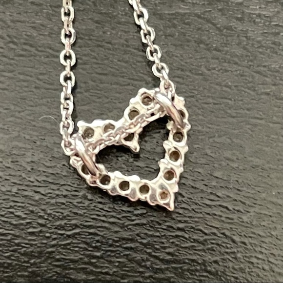 Diamond and sterling silver heart pendant - Picture 5 of 5